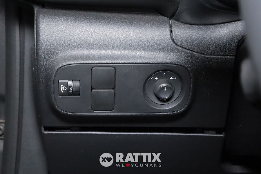 Citroen C3 1.2 Puretech 110CV Max EAT6 GRIGIO PLATINIUM  Aziendale foto 24