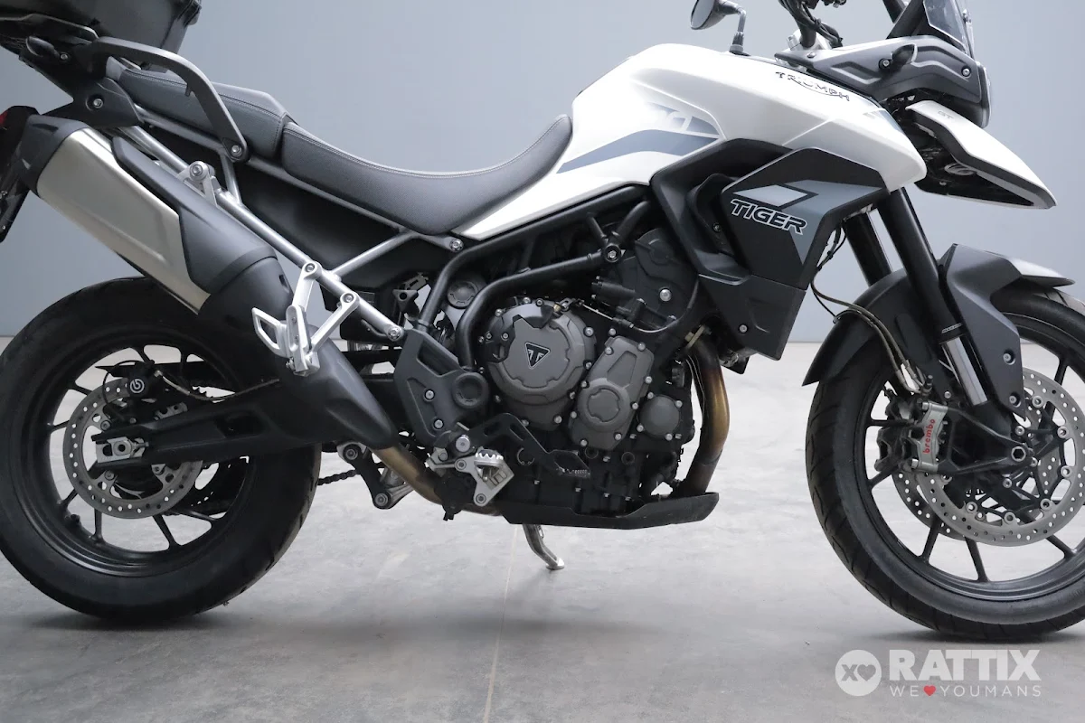 TRIUMPH Tiger 900 900