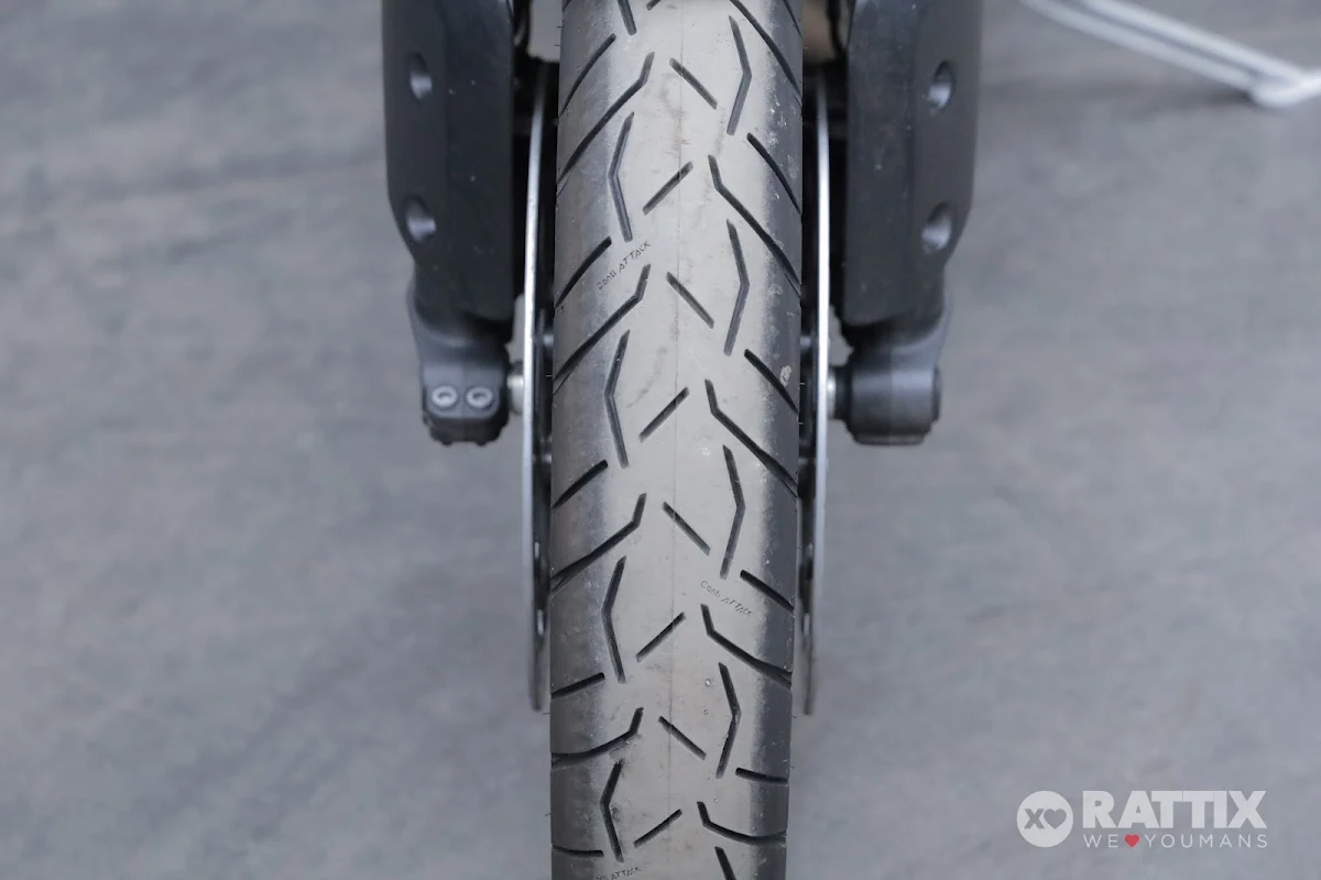 TRIUMPH Tiger 900 900