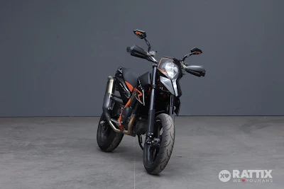Foto KTM 690 Supermoto AE Prestige