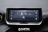 Miniatura Peugeot 208 1.2 Hybrid 110CV Style e-DCS6 BIANCO BANCHISA  Km 0 foto 28
