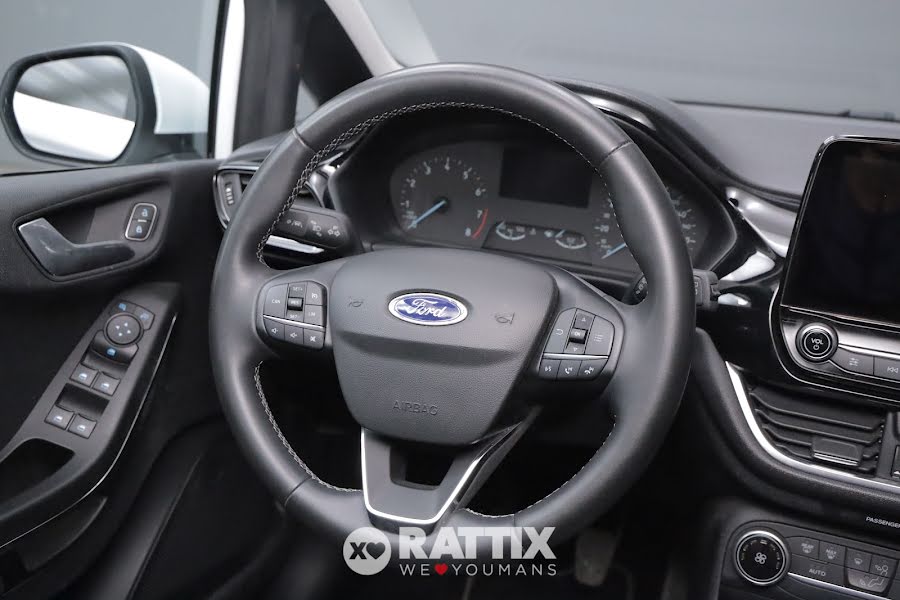 Ford Fiesta 1.0 Ecoboost Hybrid 125CV Titanium  FROZEN WHITE  Aziendale foto 10