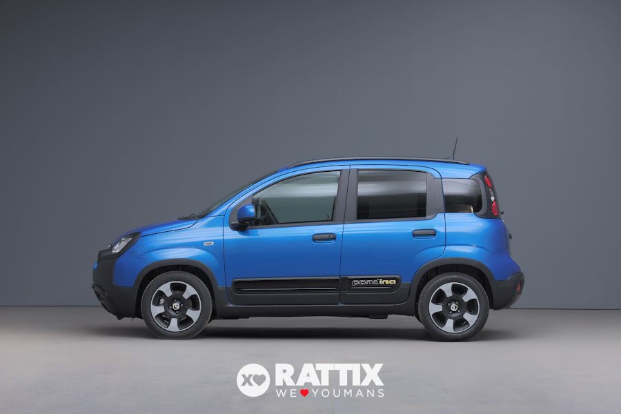 Fiat Panda Pandina 1.0 Firefly Hybrid 70CV  BLU ITALIA METALLIZZATO  Km 0 foto 2