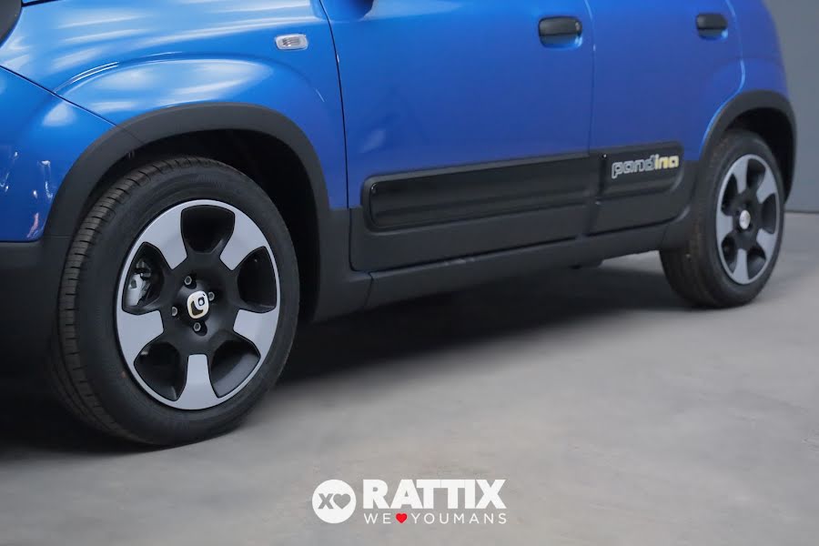 Fiat Panda Pandina 1.0 Firefly Hybrid 70CV  BLU ITALIA METALLIZZATO  Km 0 foto 4
