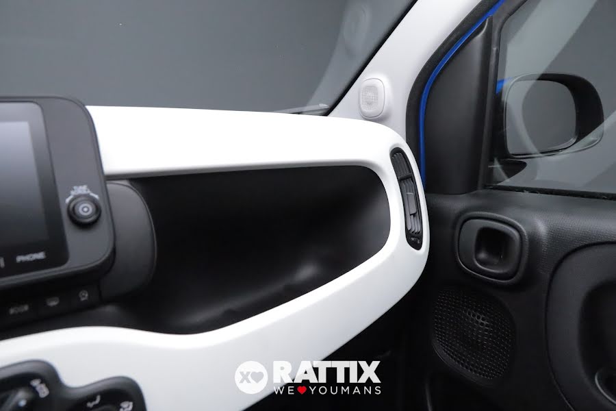Fiat Panda Pandina 1.0 Firefly Hybrid 70CV  BLU ITALIA METALLIZZATO  Km 0 foto 19