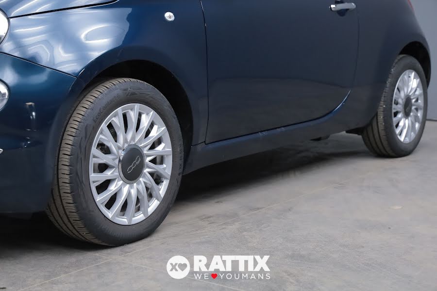 Fiat 500 1.0 Hybrid 70CV Dolcevita + tetto panoramico blu dipinto di blu  Aziendale foto 4