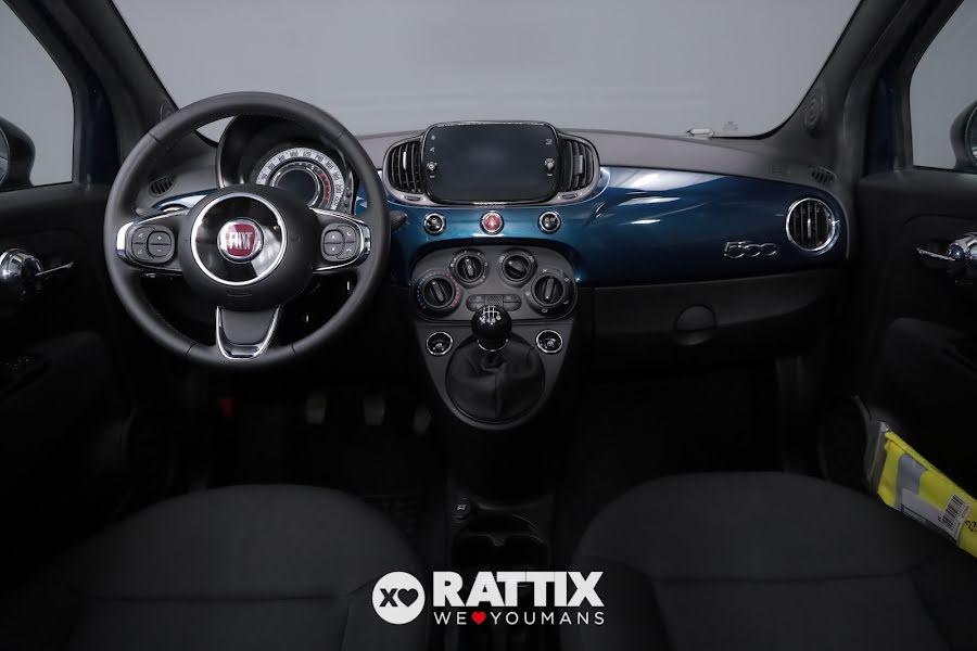 Fiat 500 1.0 Hybrid 70CV Dolcevita + tetto panoramico blu dipinto di blu  Aziendale foto 8