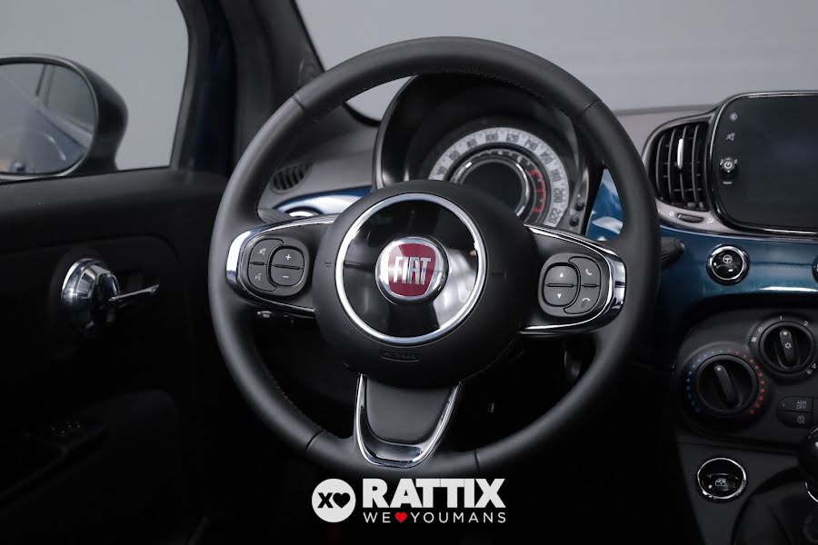 Fiat 500 1.0 Hybrid 70CV Dolcevita + tetto panoramico blu dipinto di blu  Aziendale foto 9