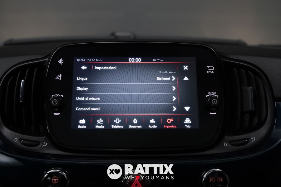 Fiat 500 1.0 Hybrid 70CV Dolcevita + tetto panoramico blu dipinto di blu  Aziendale foto 17