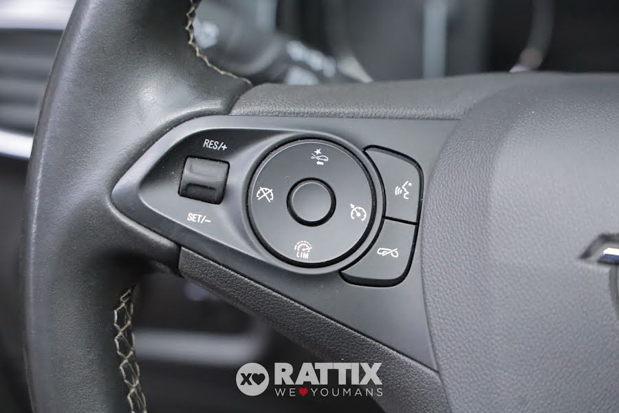 Opel Astra 1.2 t 130CV Business Elegance  Bianco  Usato foto 11