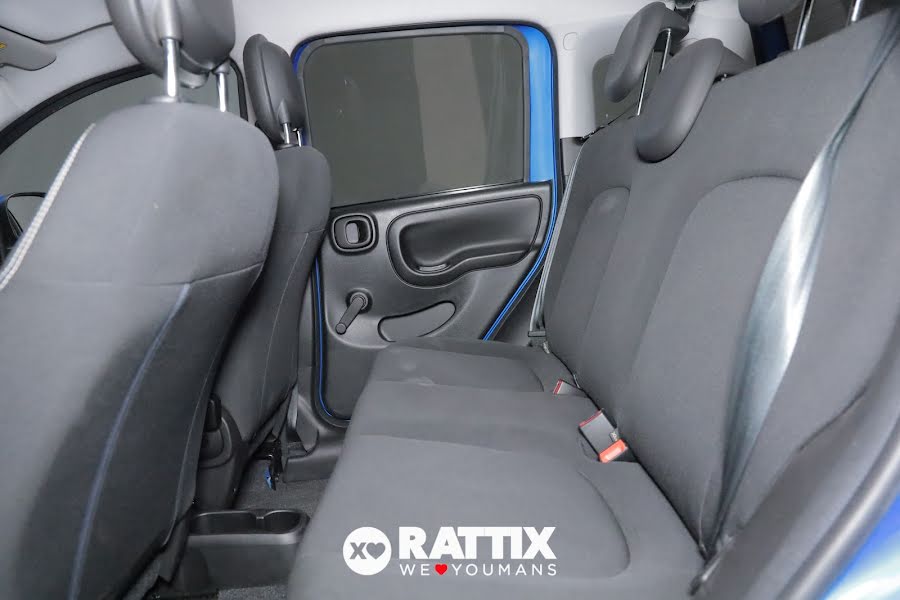 Fiat Panda 1.0 Firefly Hybrid 70CV Cross 5p.ti blu  Aziendale foto 17