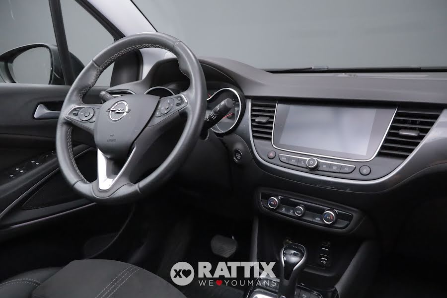 Opel Crossland 1.2 130CV Ultimate AT6 VULKAN GREY  Aziendale foto 15