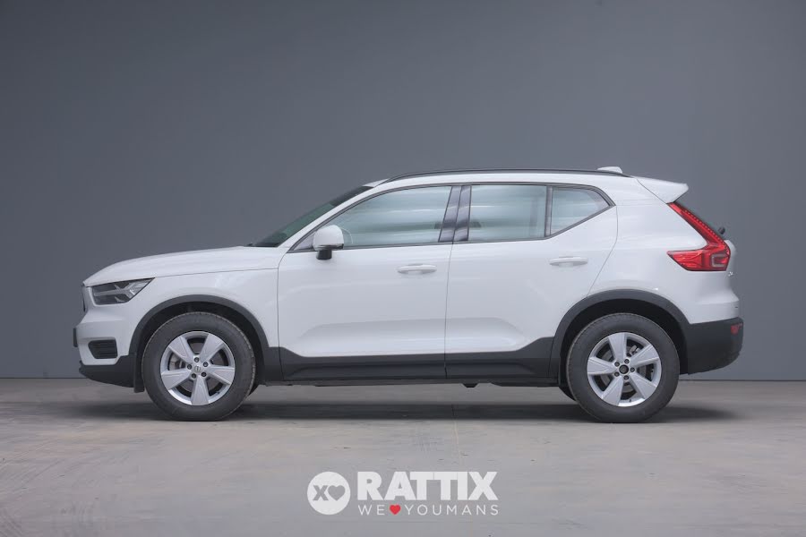 Volvo XC40 2.0 D3 150CV Business Geartronic AWD Bianco  Aziendale foto 2