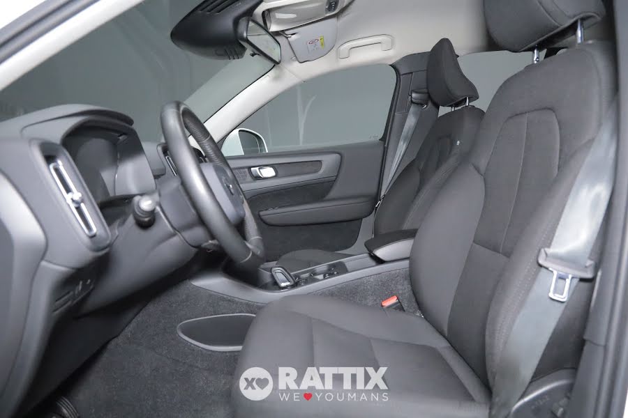 Volvo XC40 2.0 D3 150CV Business Geartronic AWD Bianco  Aziendale foto 8