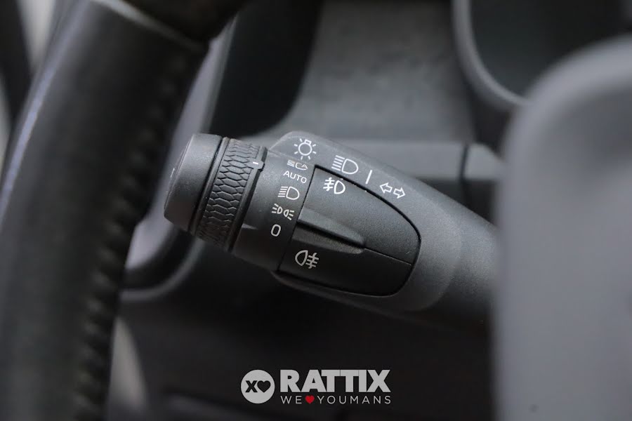 Volvo XC40 2.0 D3 150CV Business Geartronic AWD Bianco  Aziendale foto 13