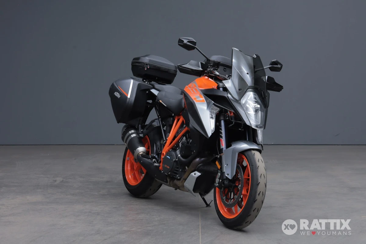 KTM Super Duke 1290 GT