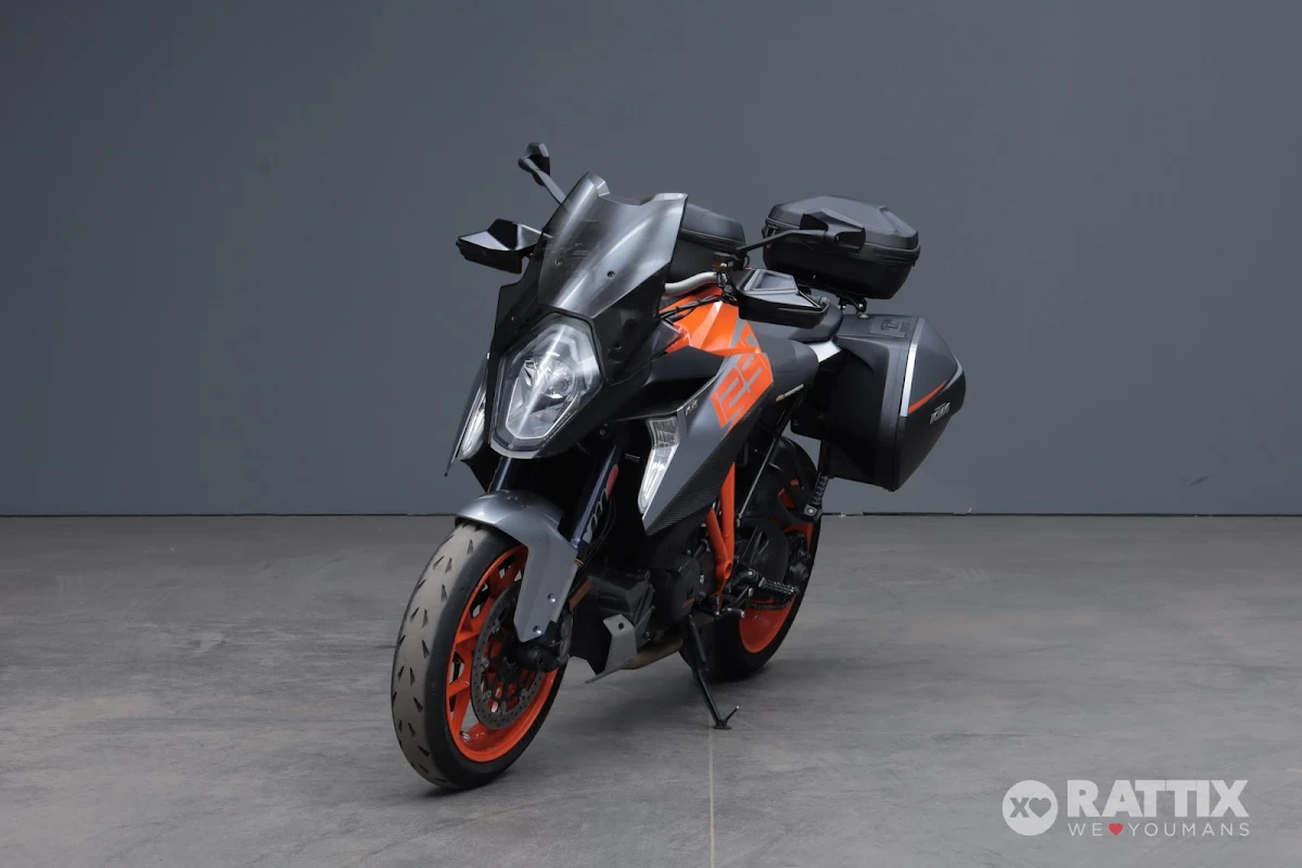 KTM Super Duke 1290 GT