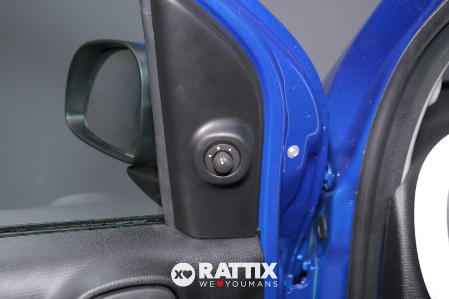 Fiat Panda Pandina 1.0 Firefly Hybrid 70CV BLU ITALIA METALLIZZATO  Km 0 foto 29