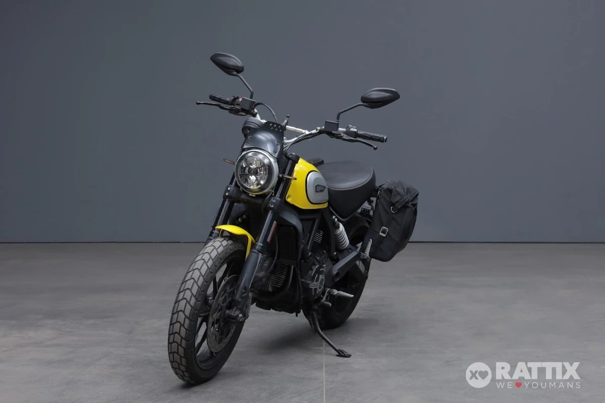DUCATI Scrambler 800 Icon Yellow