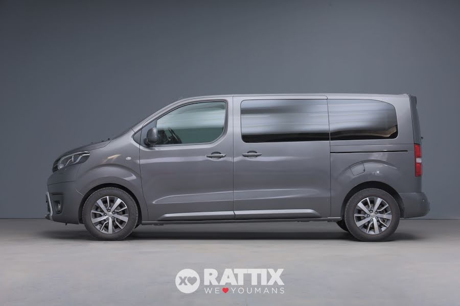 Toyota Proace Verso 2.0d 177CV Luxury Auto 8p.ti Grigio  Usato foto 2