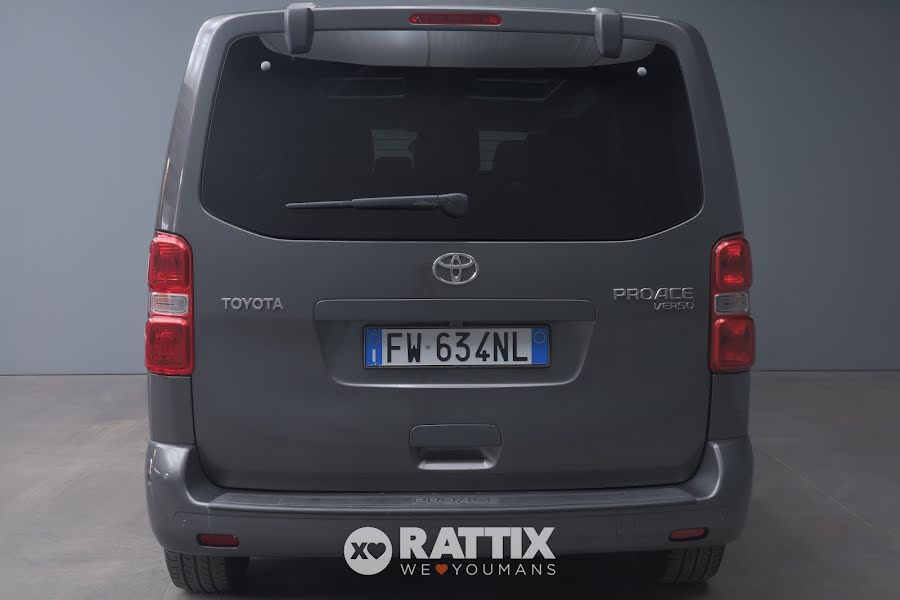 Toyota Proace Verso 2.0d 177CV Luxury Auto 8p.ti Grigio  Usato foto 5