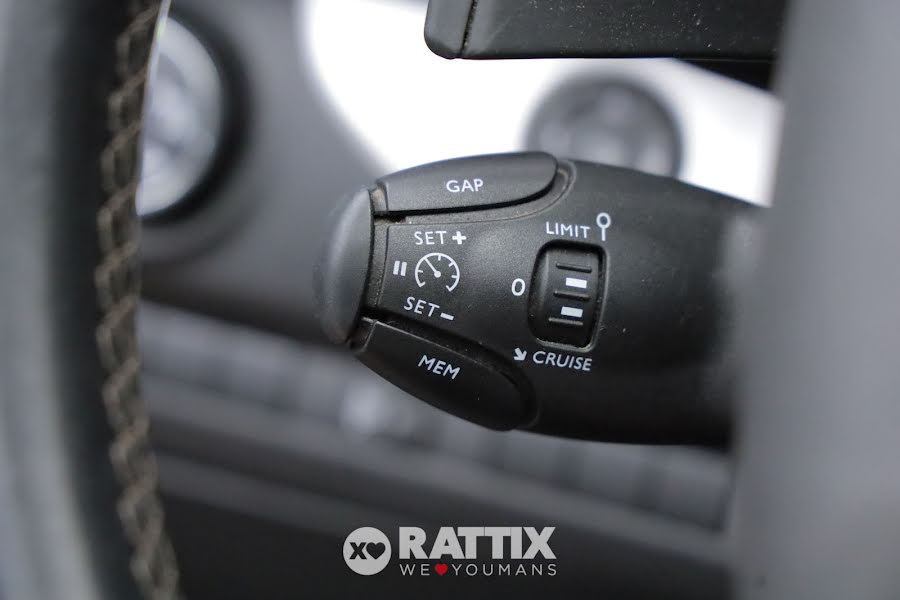 Toyota Proace Verso 2.0d 177CV Luxury Auto 8p.ti Grigio  Usato foto 16