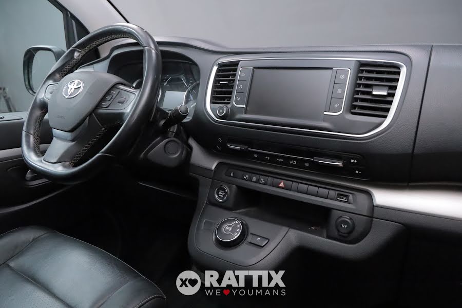 Toyota Proace Verso 2.0d 177CV Luxury Auto 8p.ti Grigio  Usato foto 18