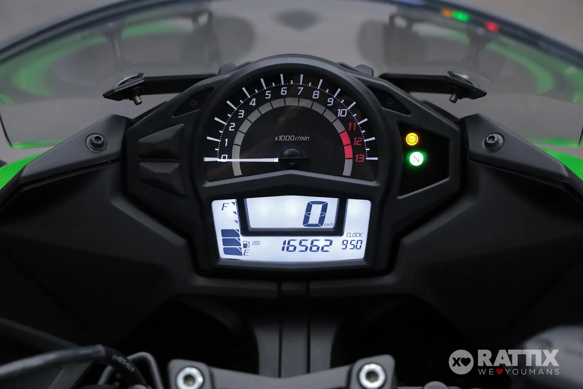 KAWASAKI ER-6F Abs