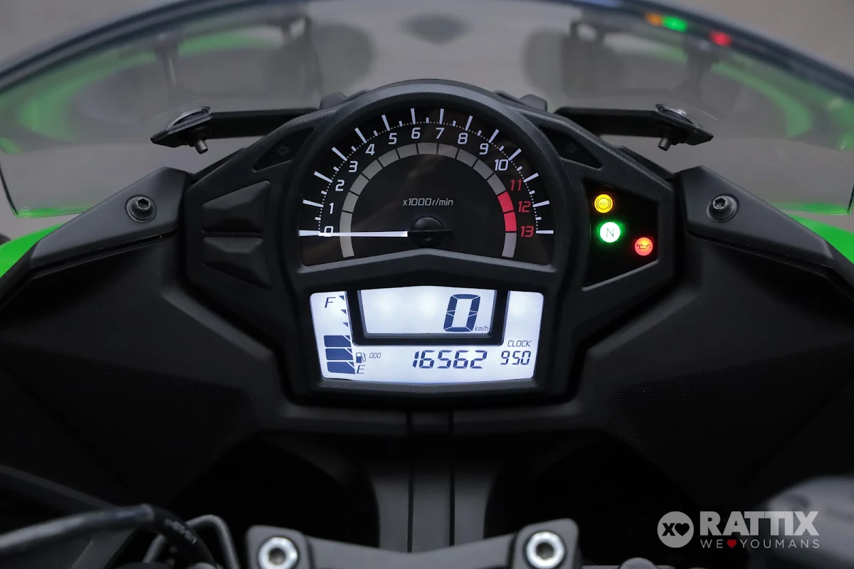KAWASAKI ER-6F Abs