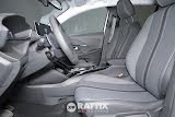 Miniatura Peugeot 208 1.2 Hybrid 145CV Allure e-DCS6 Bianco Banchisa   Km 0 foto 32