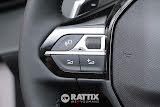 Miniatura Peugeot 208 1.2 Hybrid 145CV Allure e-DCS6 Bianco Banchisa   Km 0 foto 32