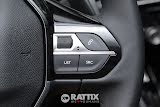 Miniatura Peugeot 208 1.2 Hybrid 145CV Allure e-DCS6 Bianco Banchisa   Km 0 foto 32