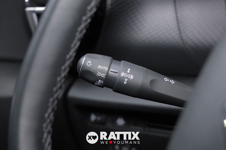 Citroen C4 1.2 Puretech 130CV Shine EAT8 GRIGIO PLATINIUM  Aziendale foto 13
