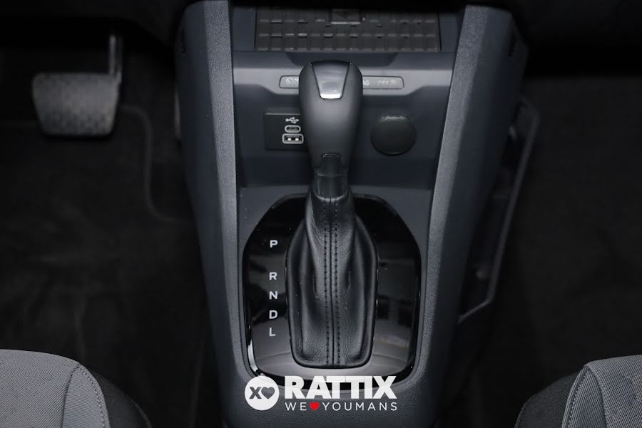 Ford Tourneo Courier 1.0 Ecoboost 125CV Titanium Powershift Solar Silver  Nuovo foto 26