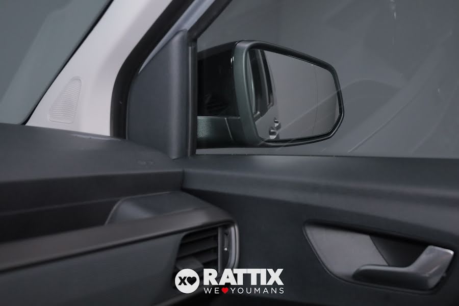 Ford Tourneo Courier 1.0 Ecoboost 125CV Titanium Powershift Solar Silver  Nuovo foto 33