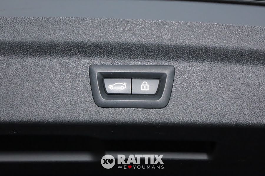 MINI Cooper Countryman SE 1.5 Hybrid Business ALL4 Auto Grigio  Aziendale foto 10
