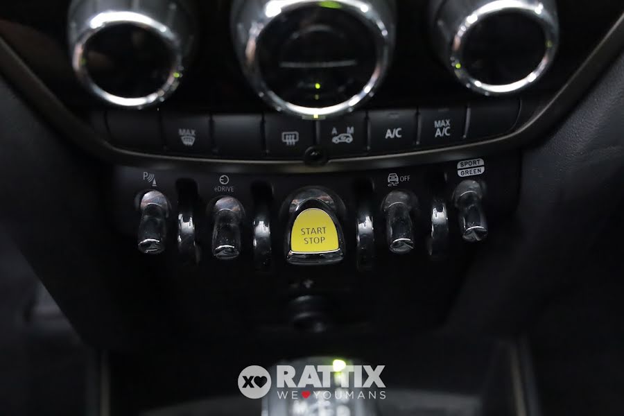 MINI Cooper Countryman SE 1.5 Hybrid Business ALL4 Auto Grigio  Aziendale foto 26