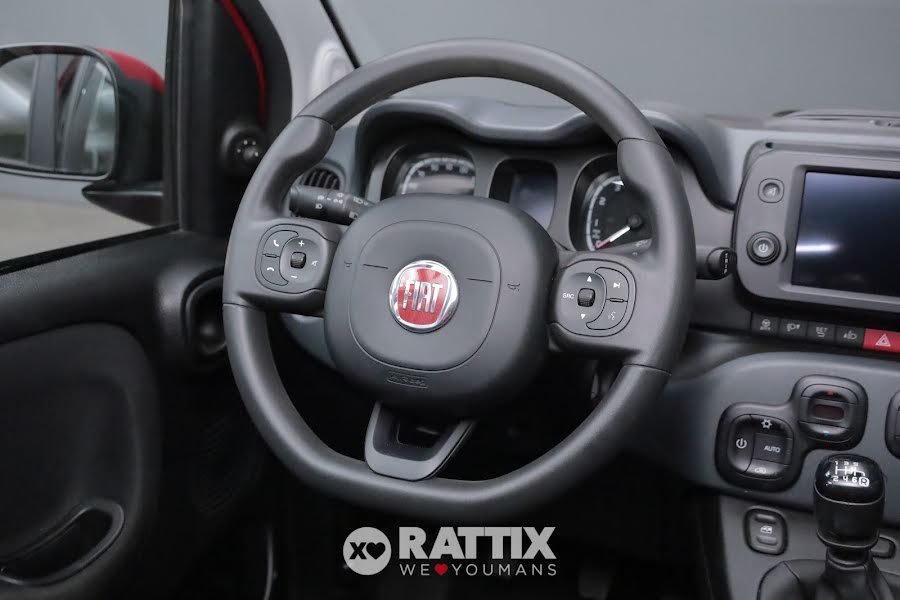 Fiat Panda 1.0 Firefly Hybrid 70CV Cross 5p.ti Rosso Passione  Aziendale foto 9
