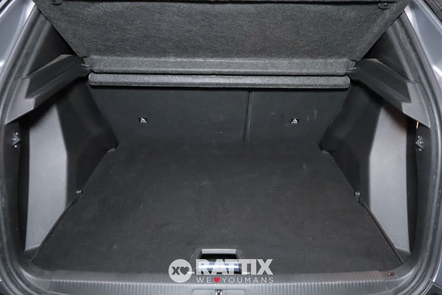 Peugeot 2008 1.5 BlueHDI 130CV Allure EAT8 Grigio Artense  Aziendale foto 6