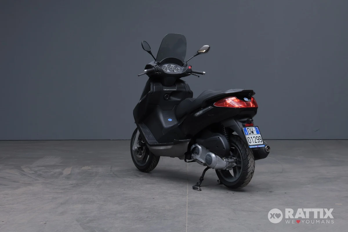 PIAGGIO X7  250 ie