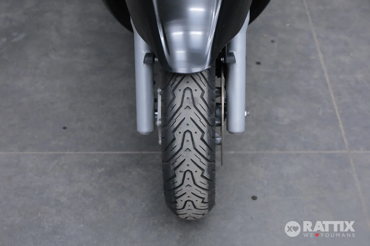 PIAGGIO X7  250 ie