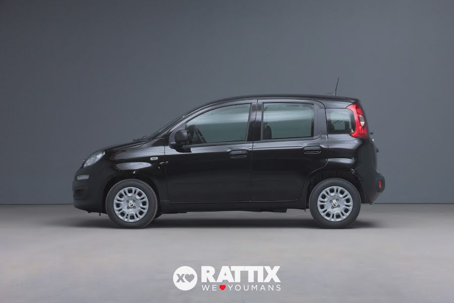 Fiat Panda 1.0 Firefly Hybrid 70CV 5p.ti + Pack City Nero Cinema  Km 0 foto 2