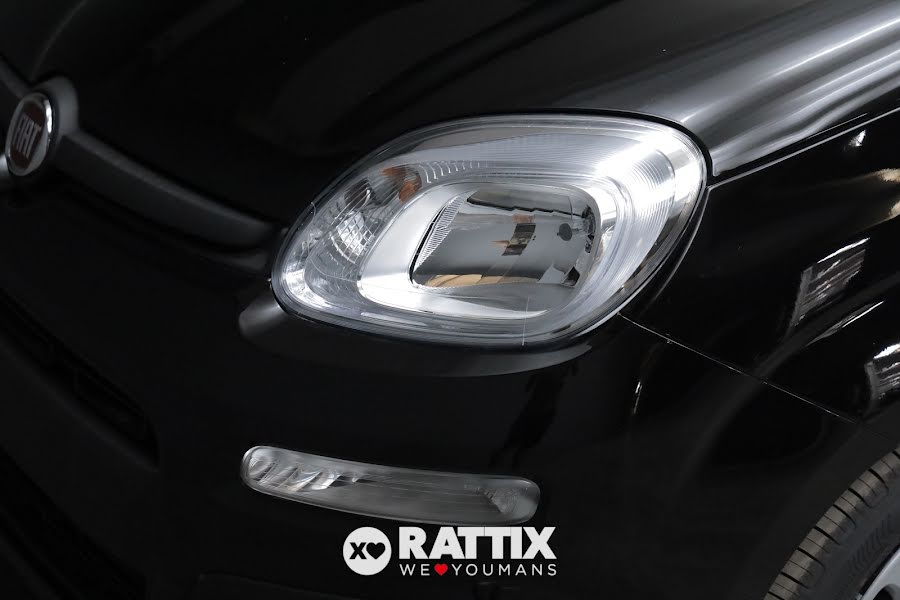 Fiat Panda 1.0 Firefly Hybrid 70CV 5p.ti + Pack City Nero Cinema  Km 0 foto 4