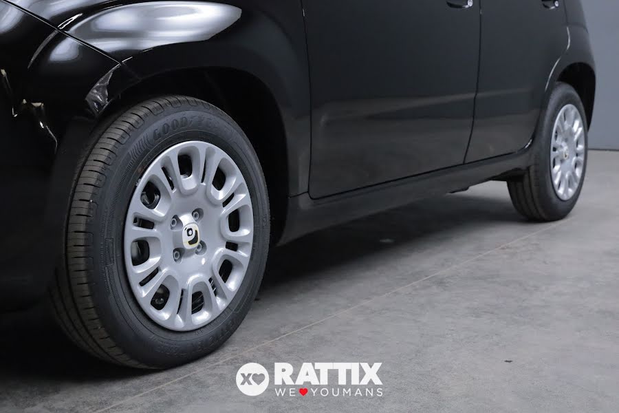 Fiat Panda 1.0 Firefly Hybrid 70CV 5p.ti + Pack City Nero Cinema  Km 0 foto 5