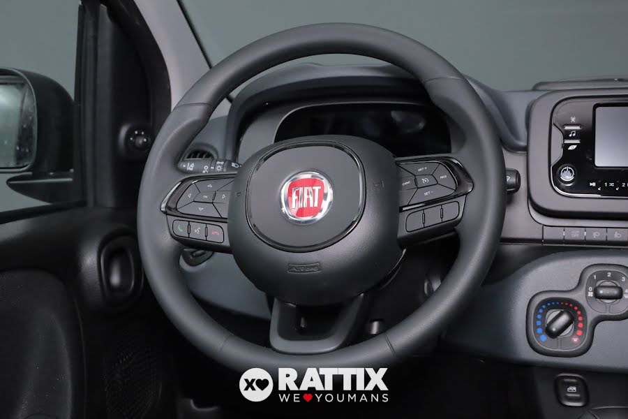 Fiat Panda 1.0 Firefly Hybrid 70CV 5p.ti + Pack City Nero Cinema  Km 0 foto 10