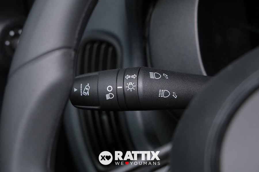 Fiat Panda 1.0 Firefly Hybrid 70CV 5p.ti + Pack City Nero Cinema  Km 0 foto 13