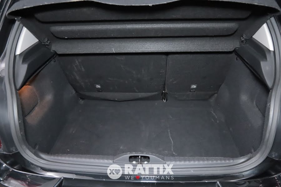 Citroen C3 1.2 Puretech 110CV Max Night Black  Aziendale foto 6