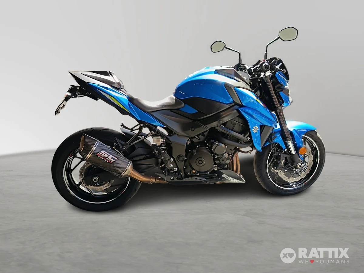SUZUKI GSX 750 