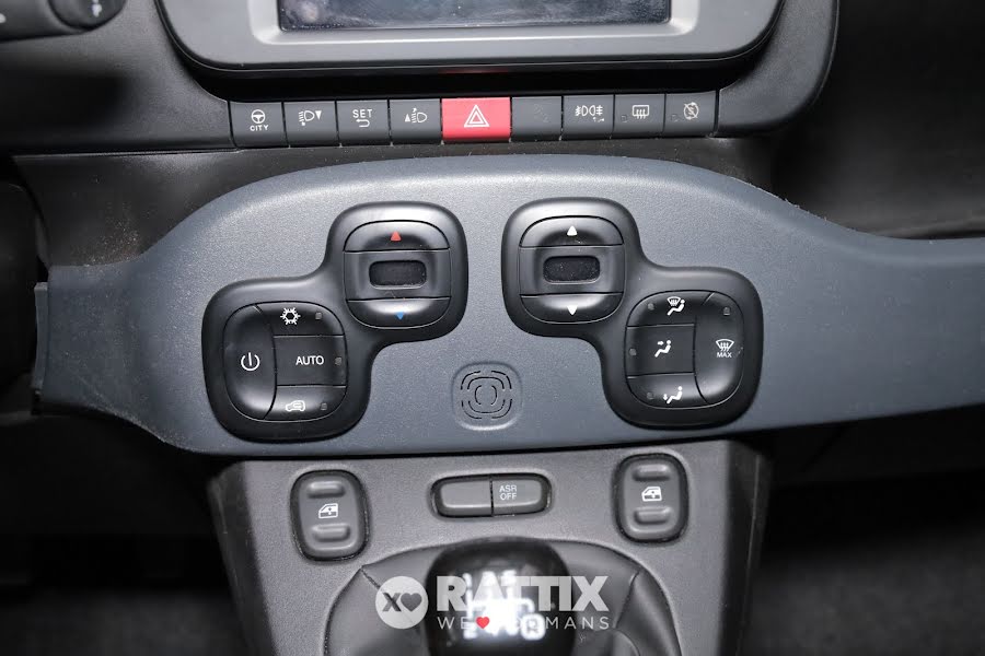 Fiat Panda 1.0 Firefly Hybrid 70CV Cross 5p.ti Bianco  Aziendale foto 25