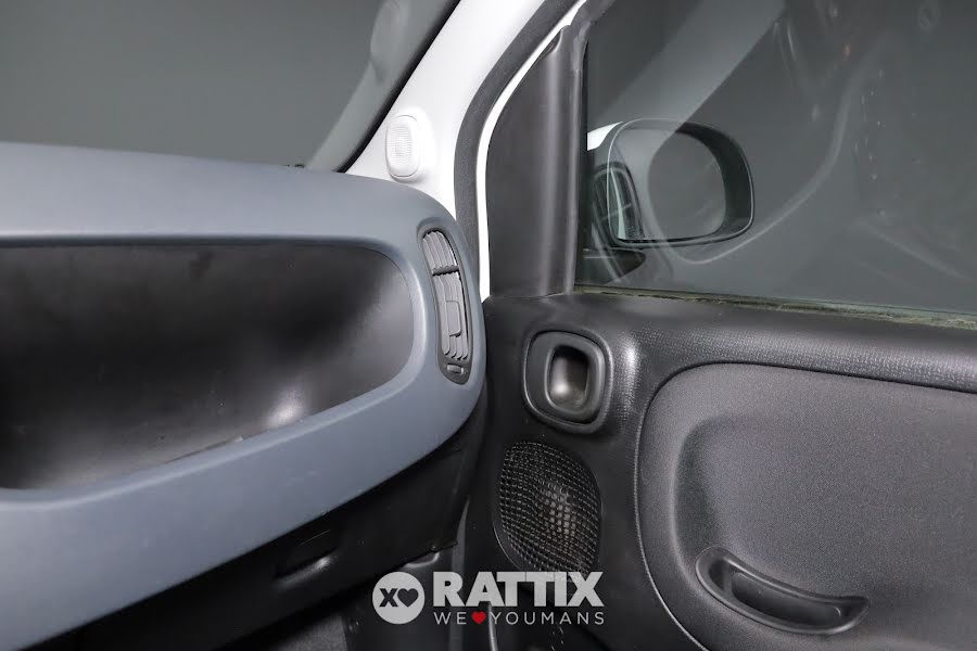 Fiat Panda 1.0 Firefly Hybrid 70CV Cross 5p.ti Bianco  Aziendale foto 28
